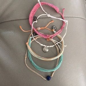 Adjustable threaded bracelets